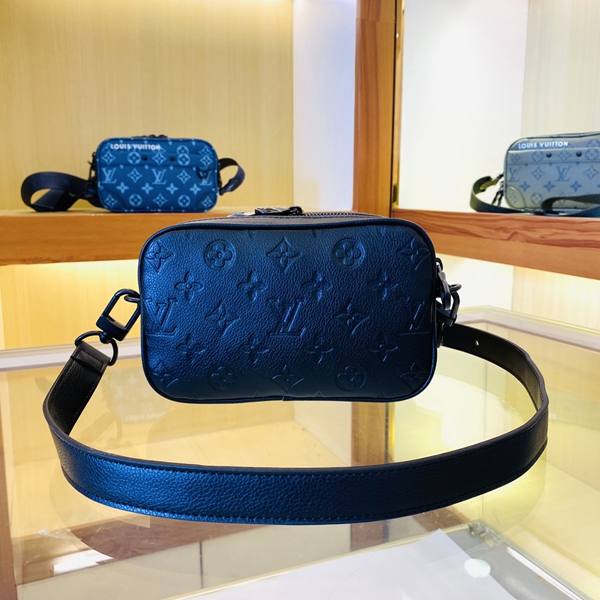 ルイヴィトンバッグ角部分ディテール